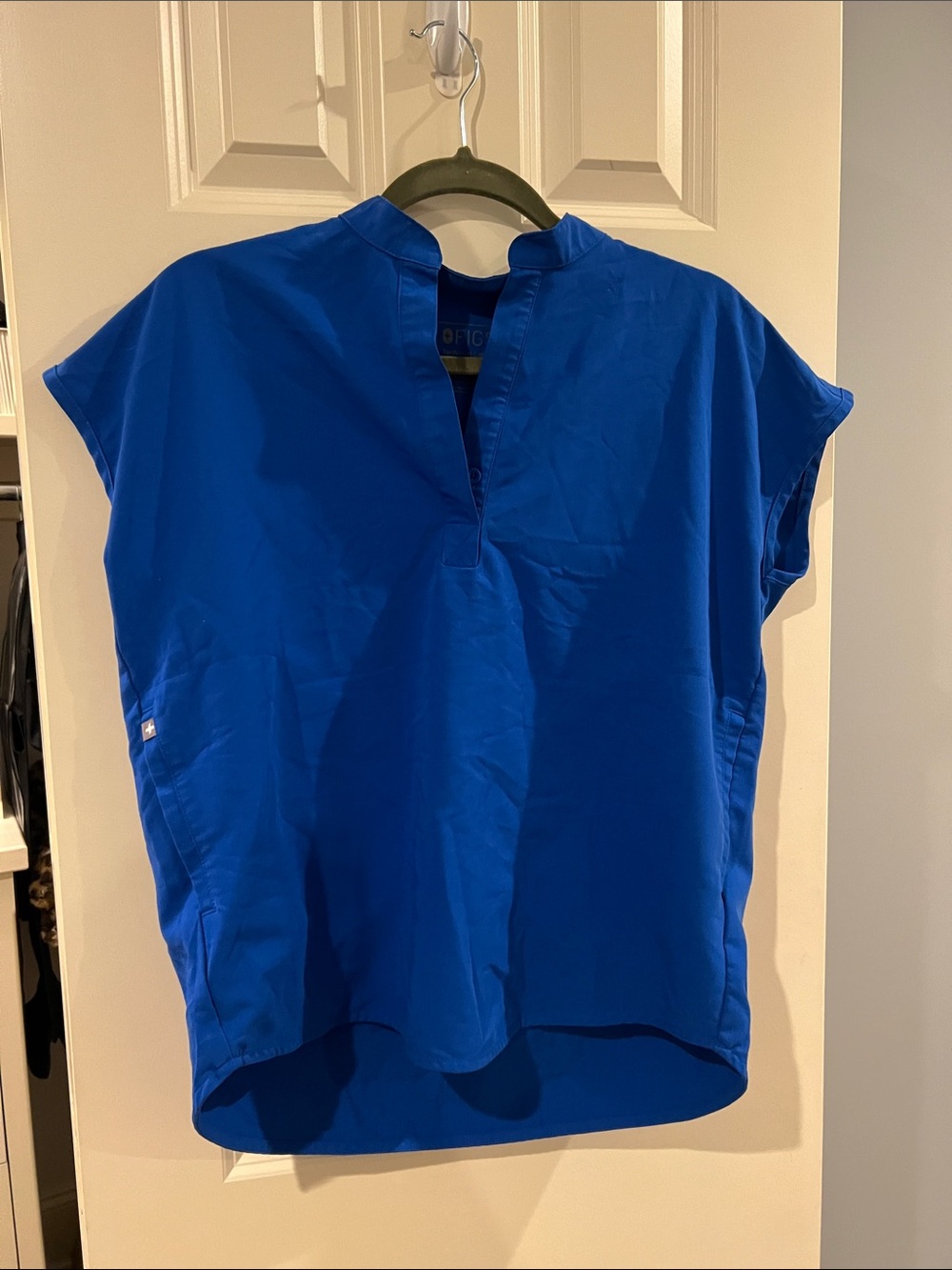 Figs blue top